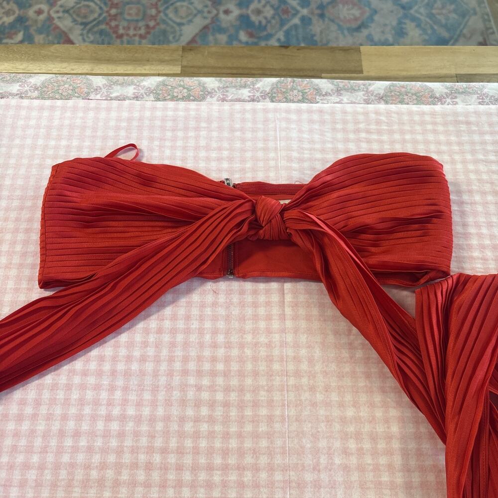 Atoir The Capella Crop in Scarlet Size 6